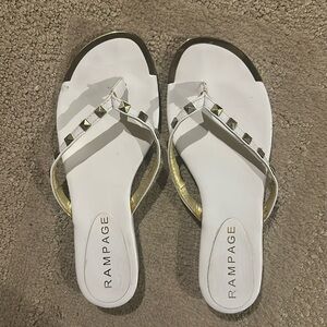 White Flip Flops - Size: 7.5